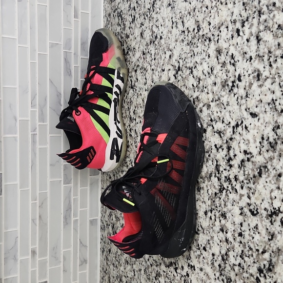Black & Pink Adidas Dame 6 GCA Ruthless Basketball Shoes sz 10 Lillard sneakers - Picture 3 of 6